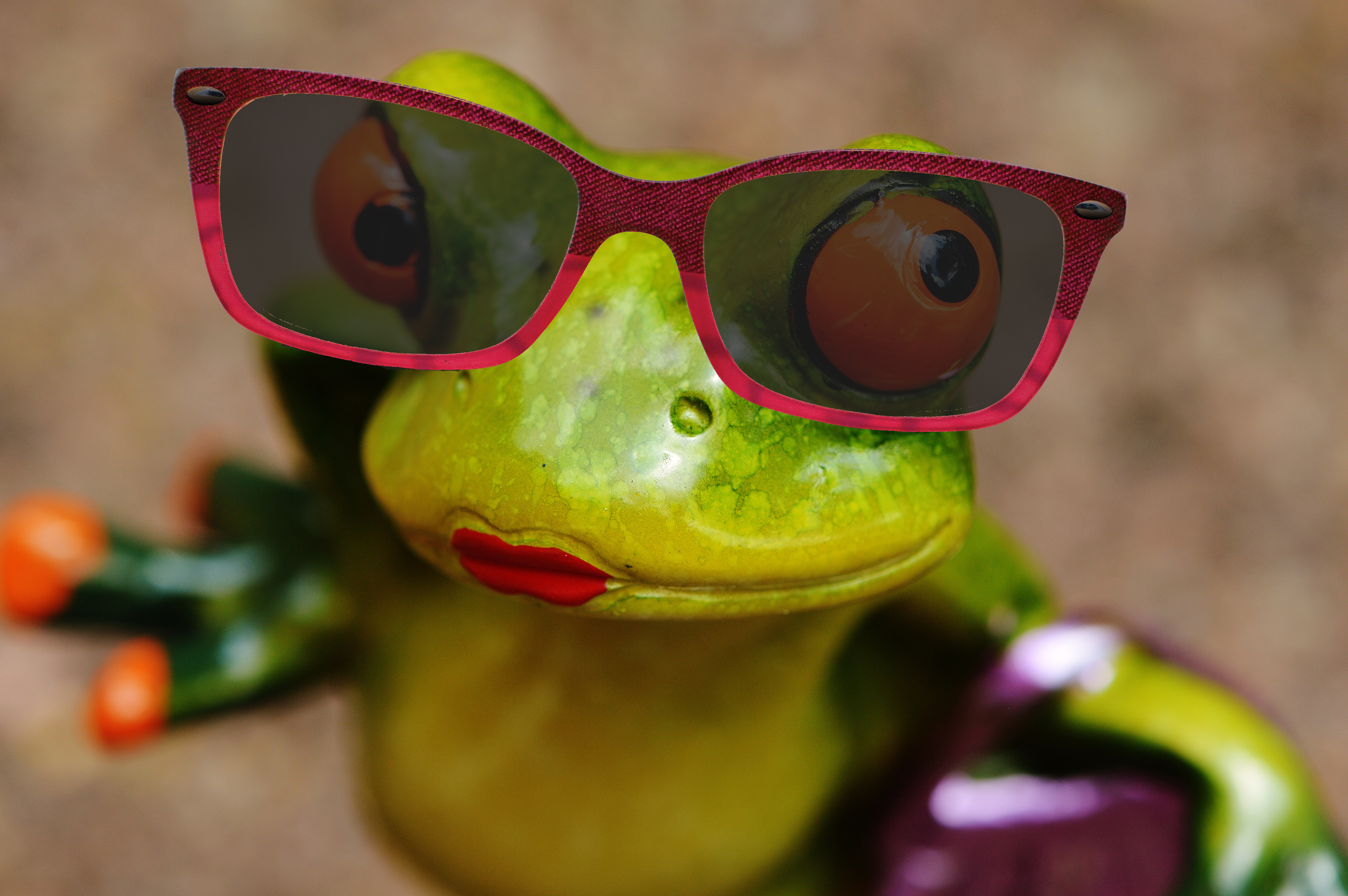 Asphärische Gläser: Schluss mit „Froschaugen“! – Mit diesen Brillengläsern  können Sie sich sehen lassen - Brillenparty CH